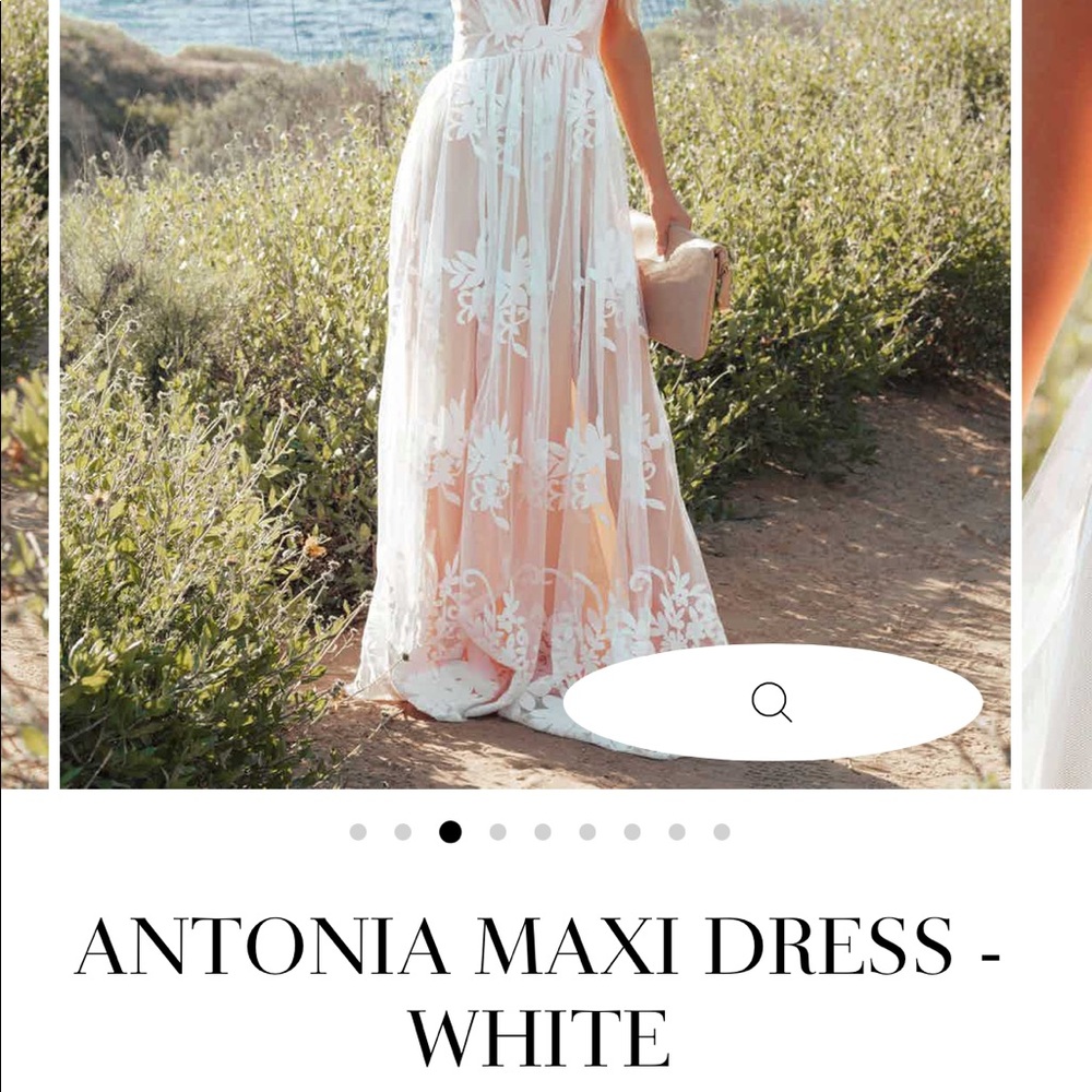 Vici Antonia Maxi Dress - White